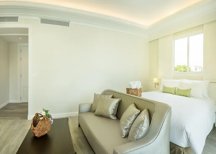 Siam Tharadol 4*