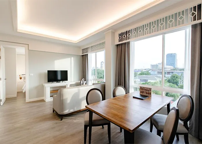 Hotel Siam Tharadol